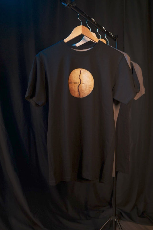 T-shirt MUTA FORMA - Nera